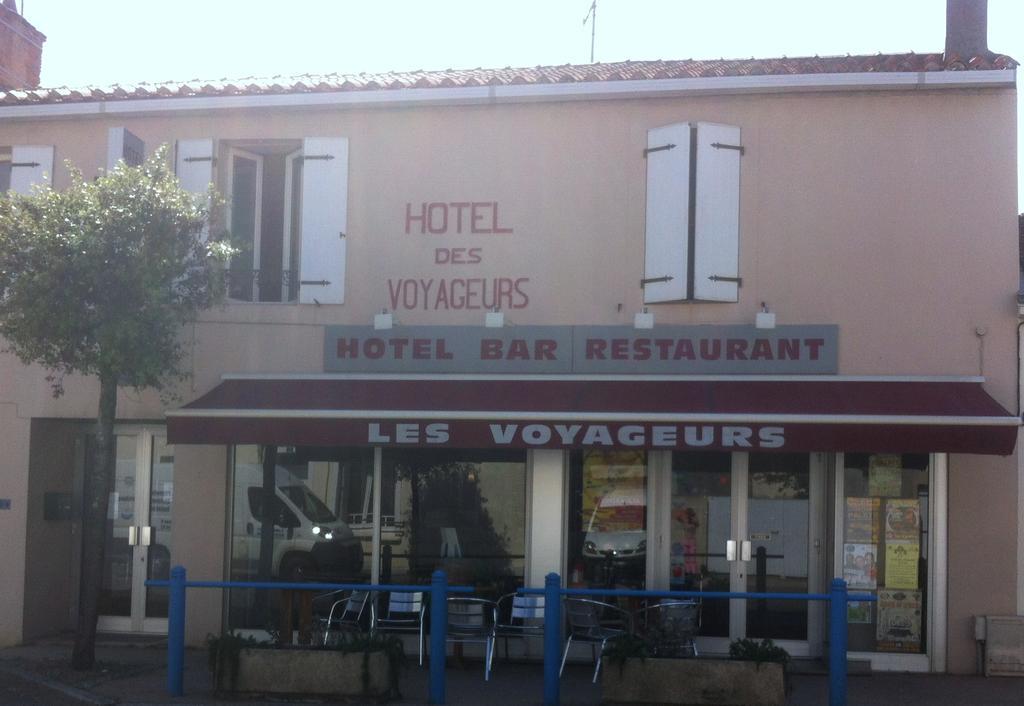 Les Voyageurs Hotel Vairé Buitenkant foto
